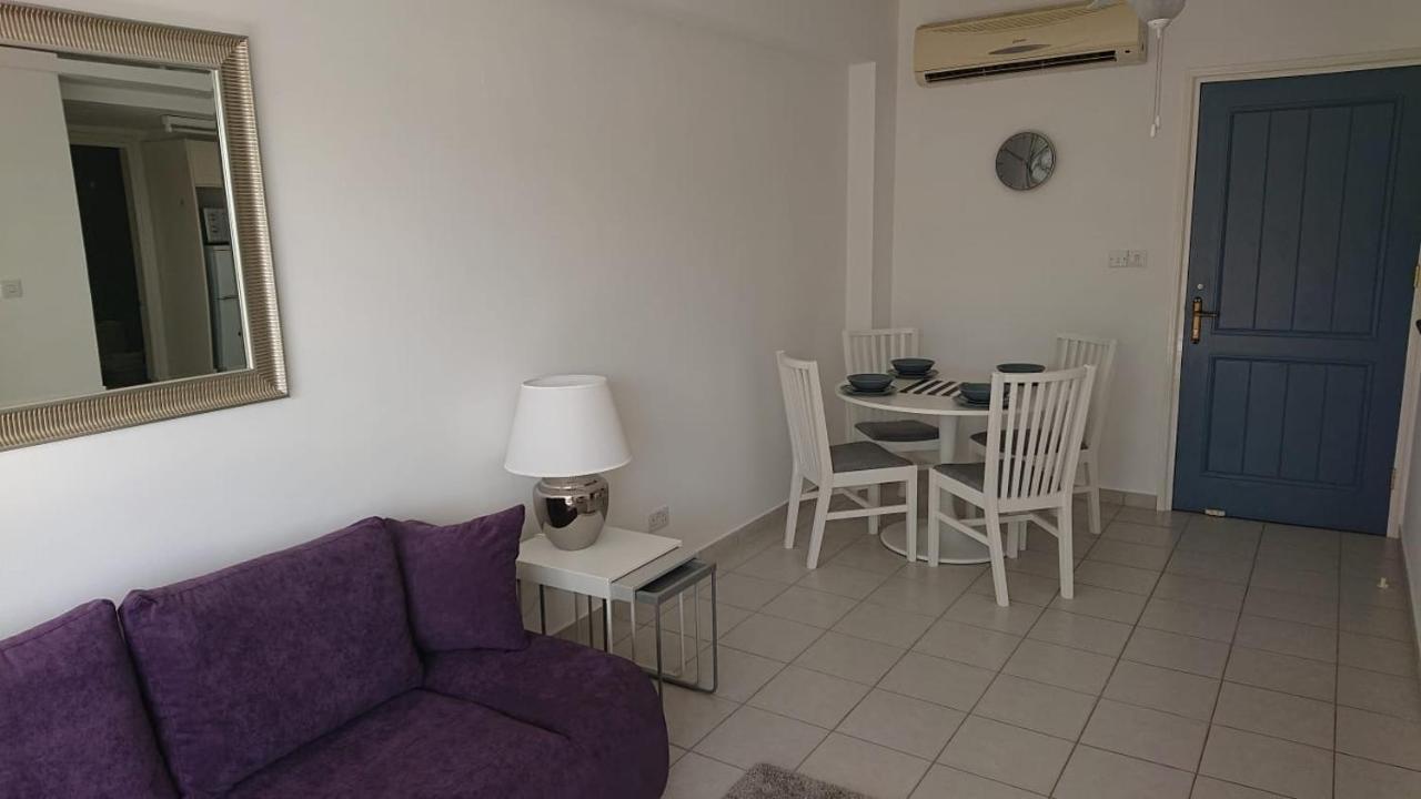 Sea View Apartment Peyia, Пафос Екстер'єр фото